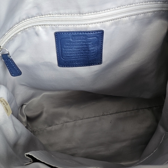 Coach Laura patent leather satin fabric navy blue sholder tote bag. - Picture 8 of 11